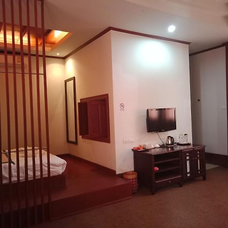 Charming Lao Hotel Muang Xai Exterior foto