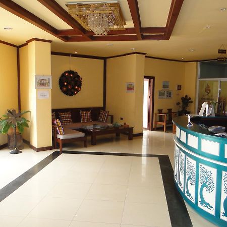 Charming Lao Hotel Muang Xai Exterior foto