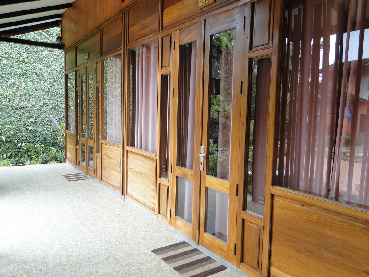 Charming Lao Hotel Muang Xai Exterior foto
